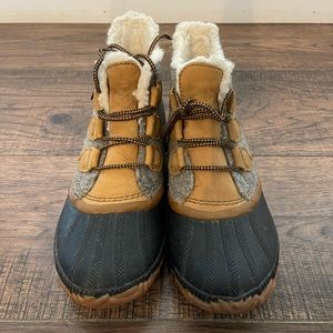 SOREL Women's Explorer Carnival Cozy Waterproof Boots